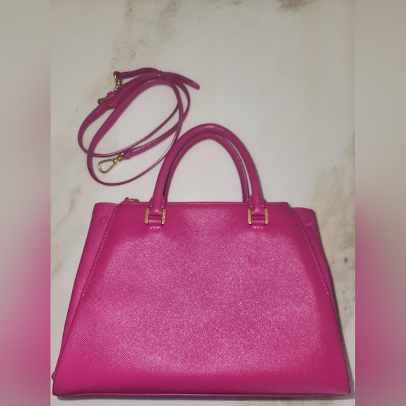 MCM Hot Pink Convertible Crossbody Bag! Stunning Color! Hard To Find Color! - Picture 3 of 16